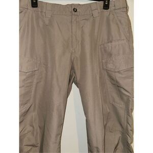 5.11 Tactical Meridian Pants Mens 40 x 32 Kangaroo Cargo Pockets High Performanc